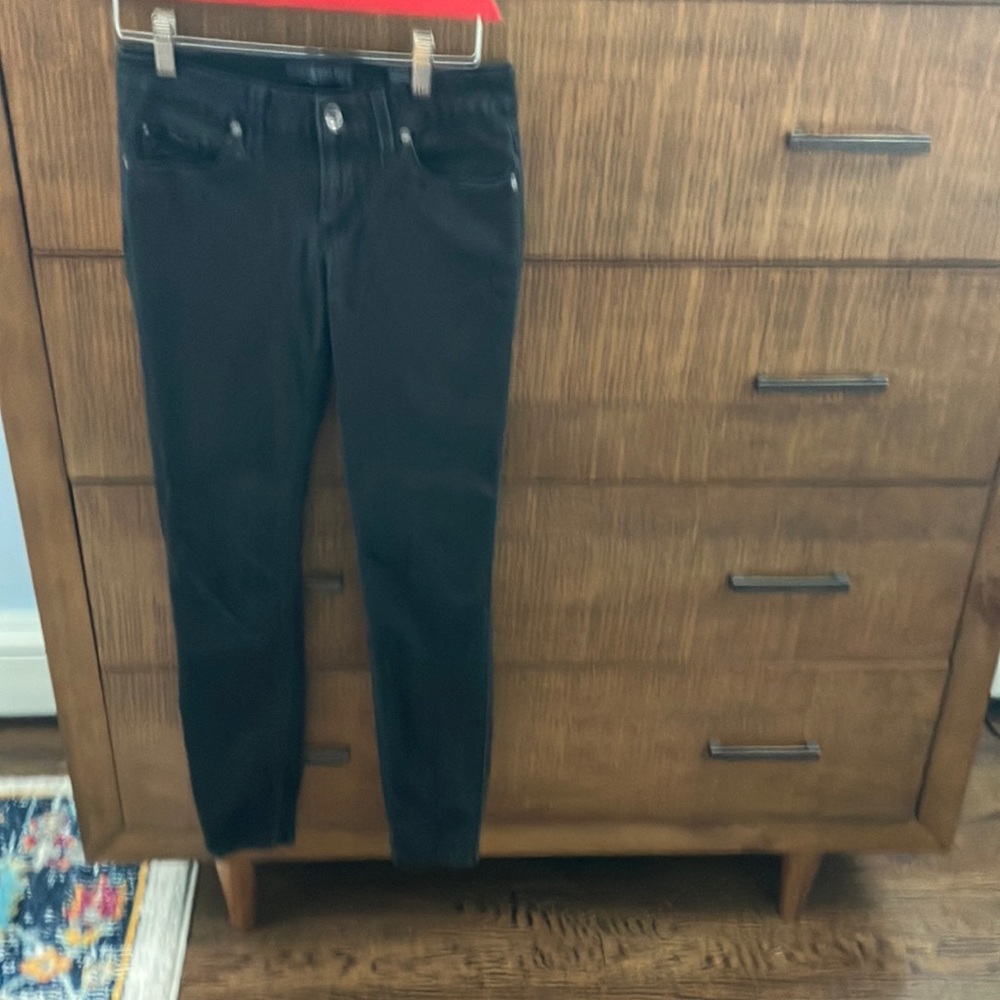 GUESS Black Skinny Jeans; Size 27. Excellent Condition
